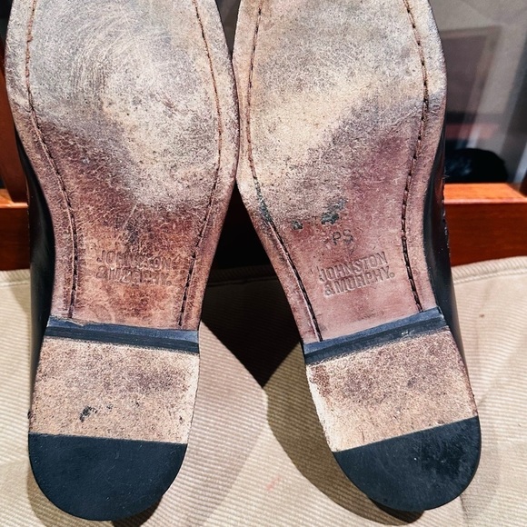 Johnston & Murphy Croc Design Loafers. - Picture 12 of 14